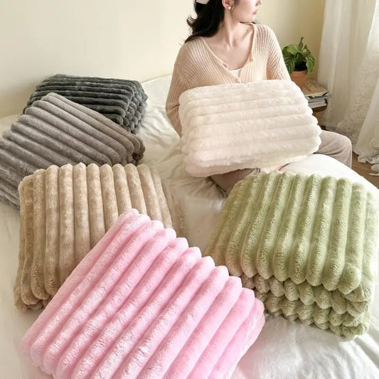 🛏️Thickened Rabbit Plush&Milk Velvet Cover Blanket🍂Wrap up in Ultimate Comfort